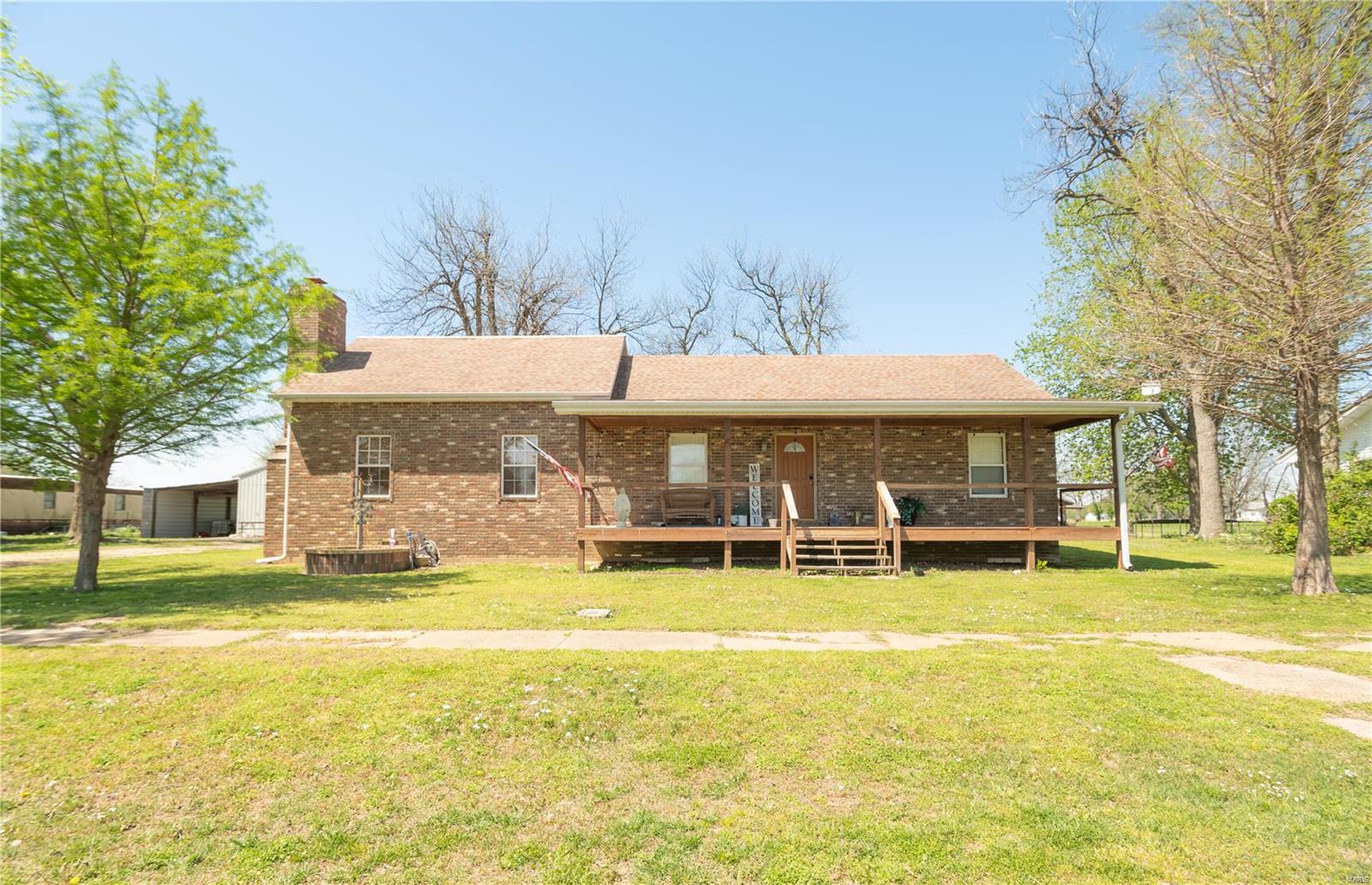 40725 Highway Jj Property Photo