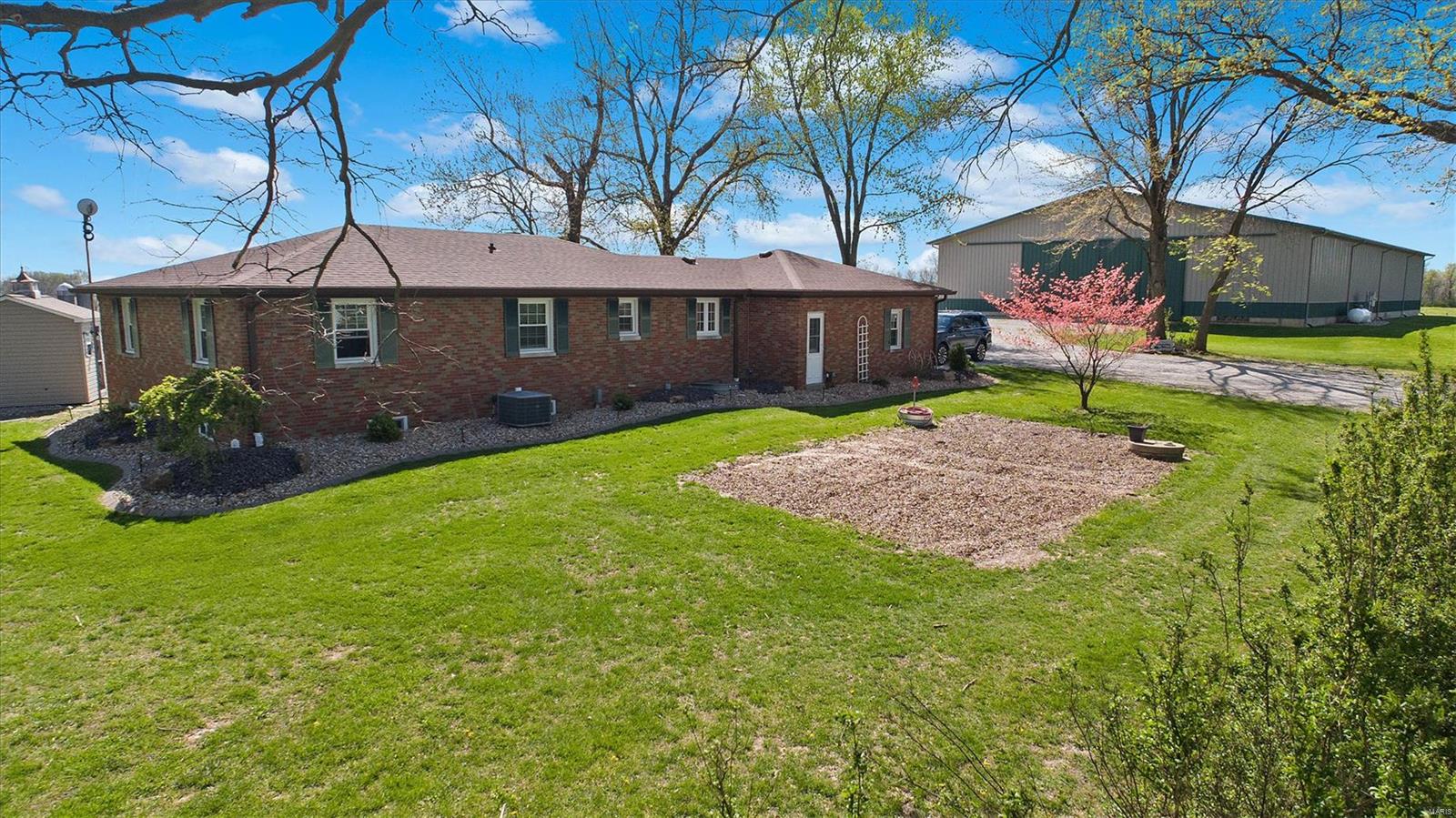 21510 Keyesport Road Property Photo