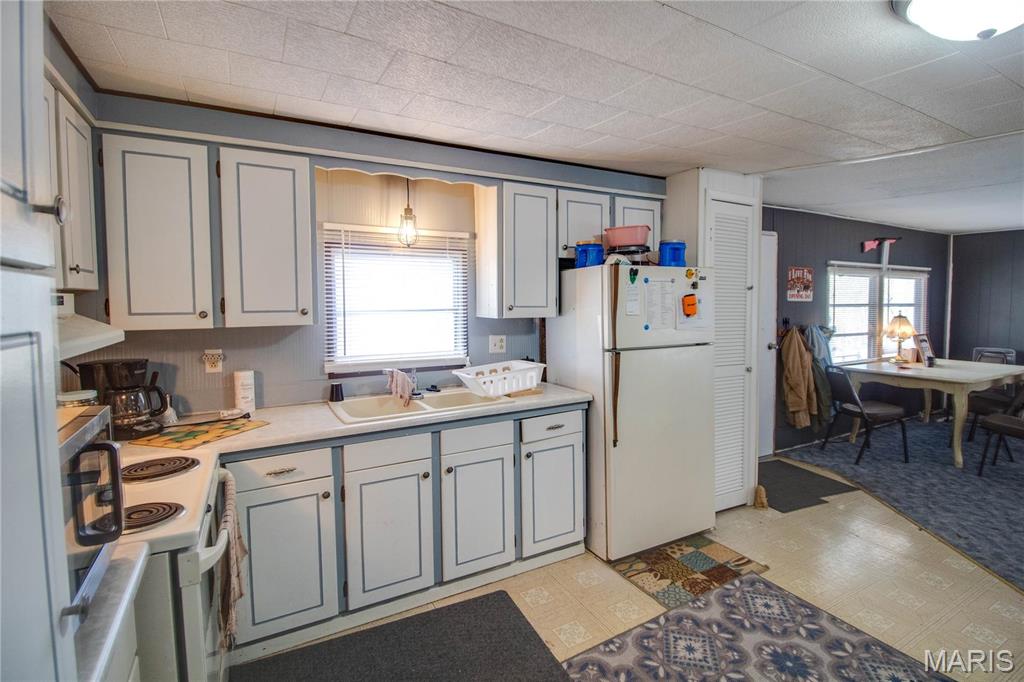 798 N Broadway Property Photo 16
