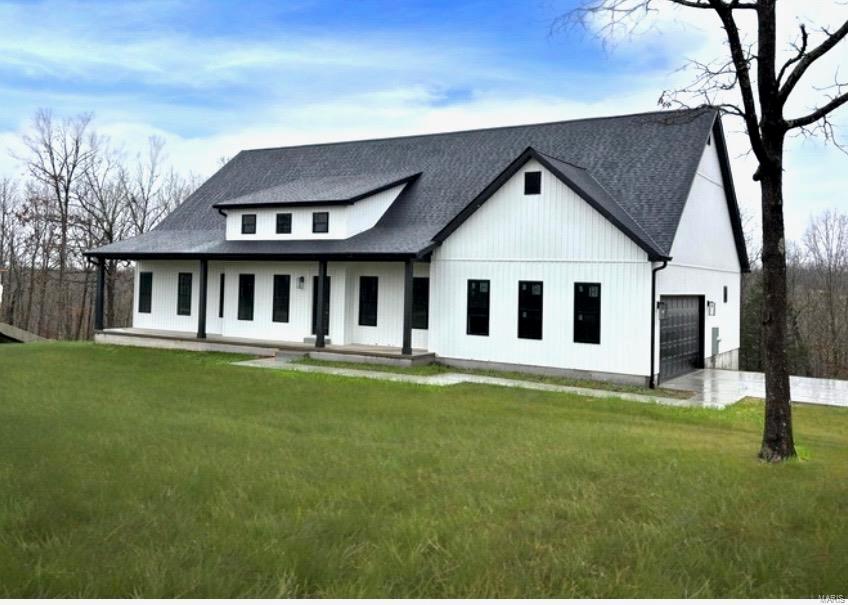 10102 Springer Drive Property Photo