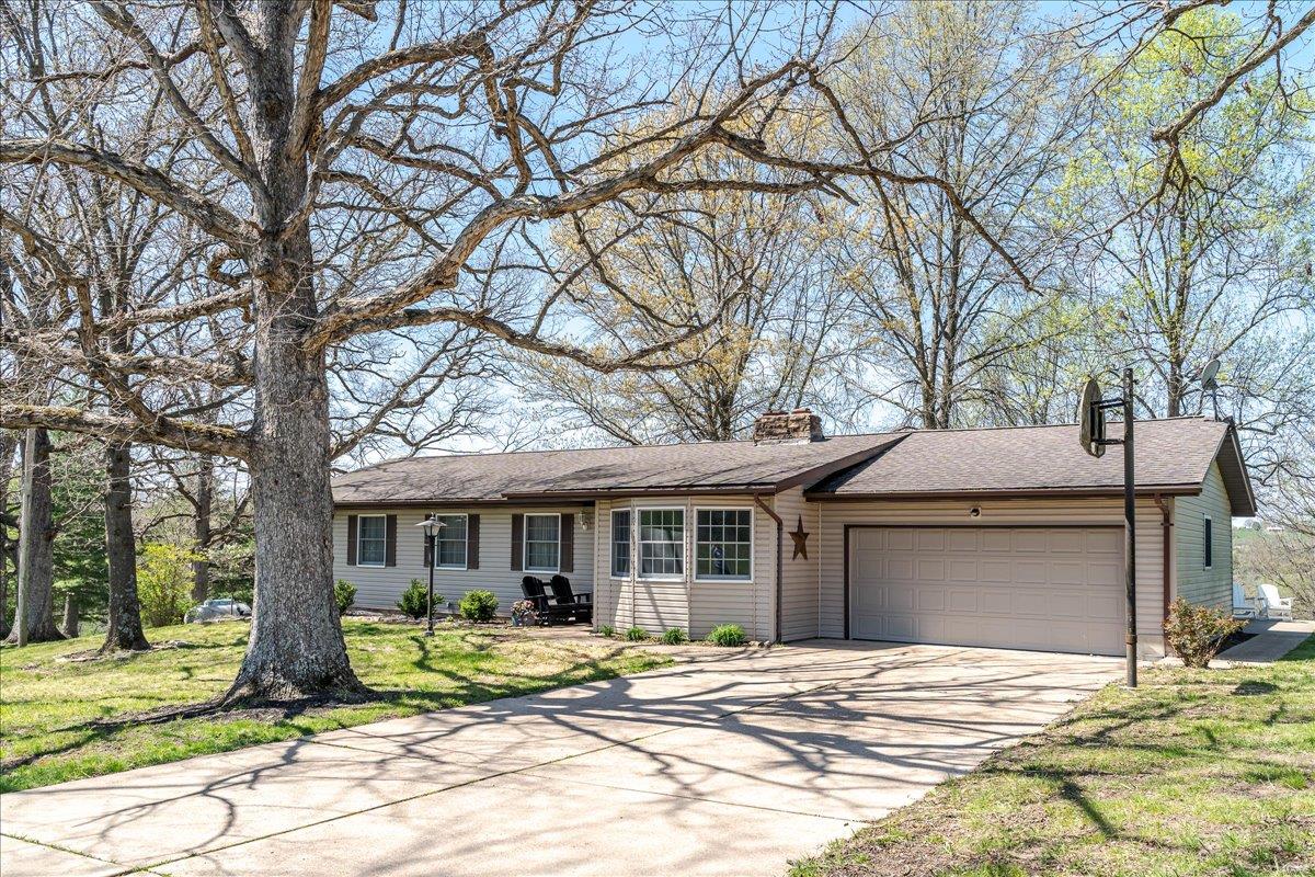 867 Brush Creek Road Property Photo