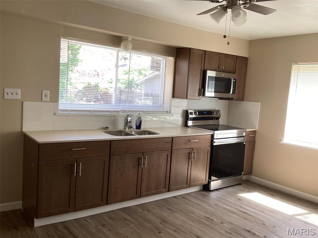 9858 Winkler Drive Property Photo 10