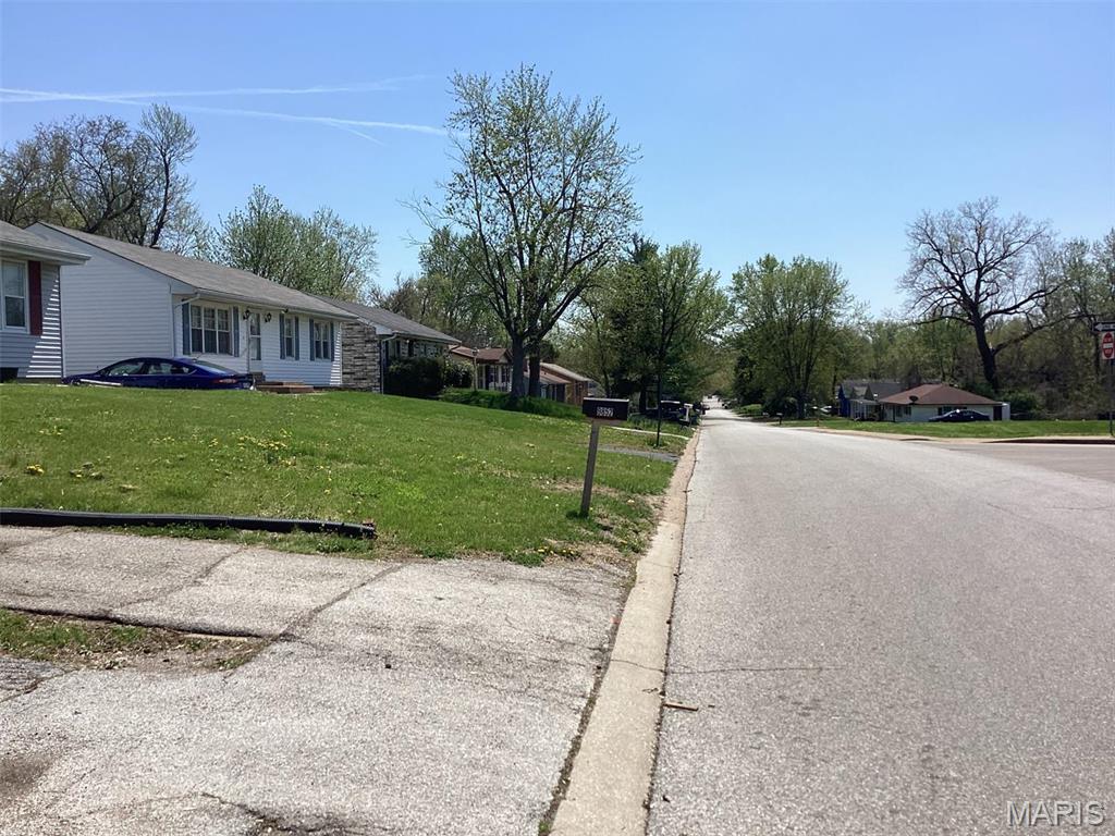 9858 Winkler Drive Property Photo 22