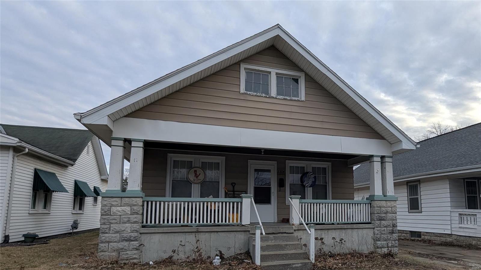 2304 State Street Property Photo
