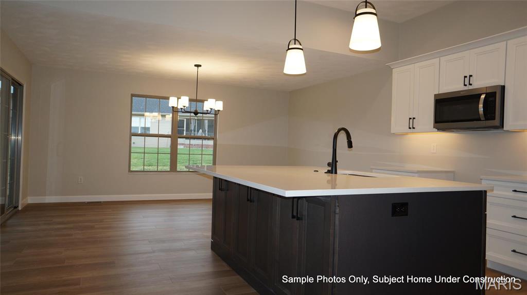 2028 Ravenel Property Photo 13