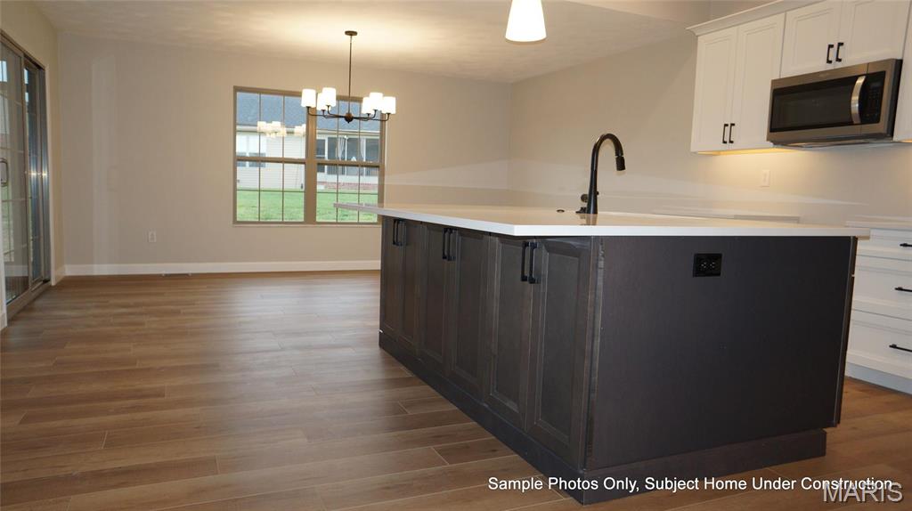 2028 Ravenel Property Photo 14