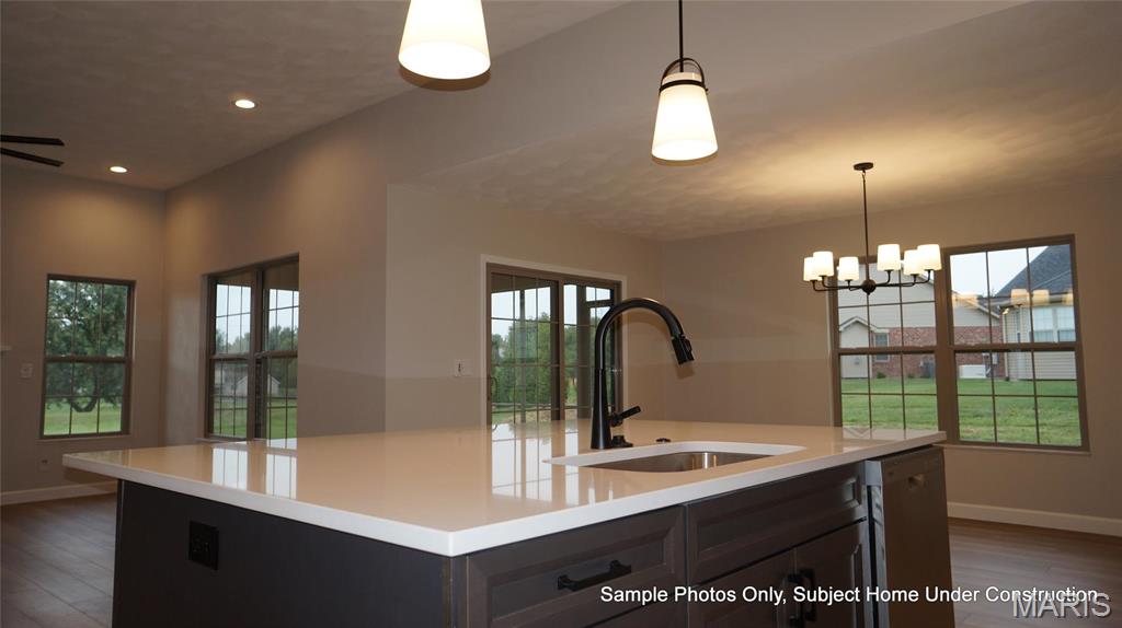 2028 Ravenel Property Photo 18