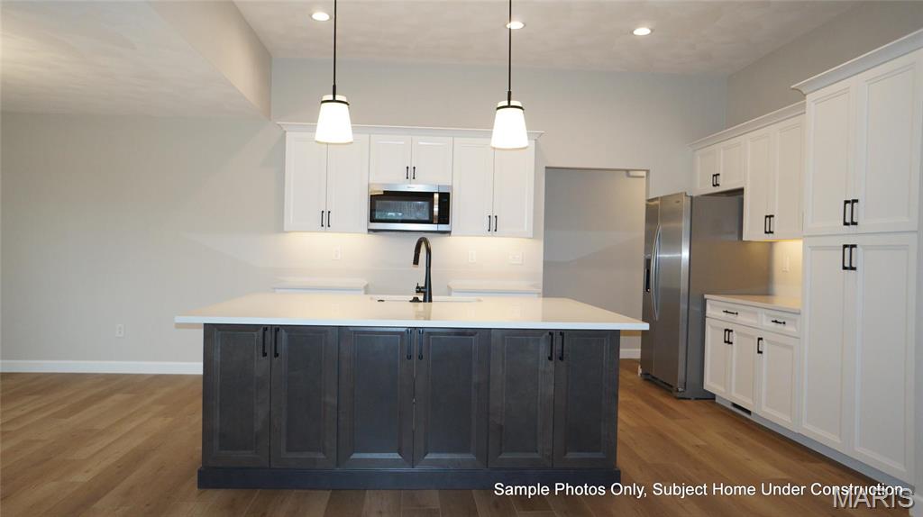 2028 Ravenel Property Photo 21
