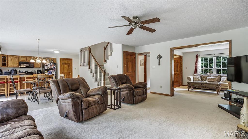 99 Deer Meadow Court Property Photo 9