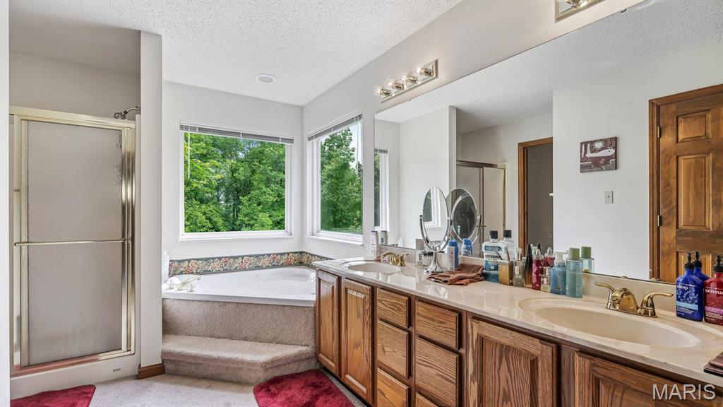 99 Deer Meadow Court Property Photo 18
