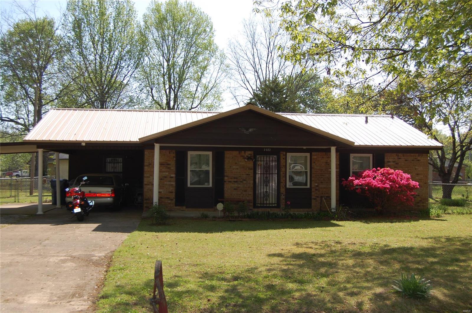 2022 Thomas Street Property Photo