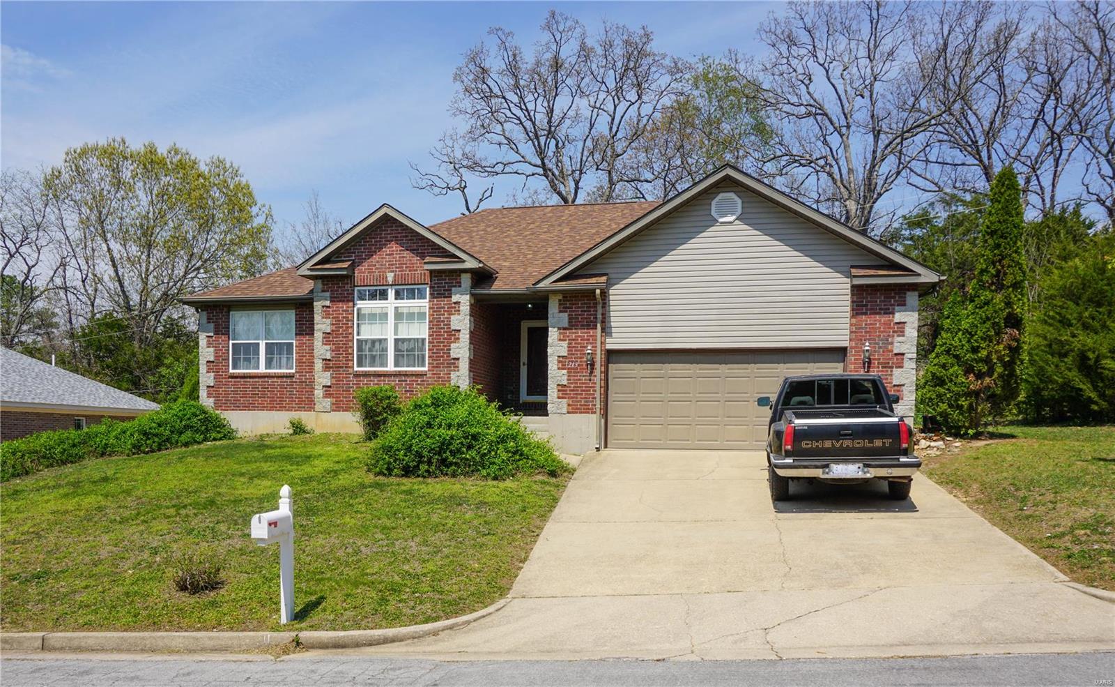 1213 Devonshire Lane Property Photo