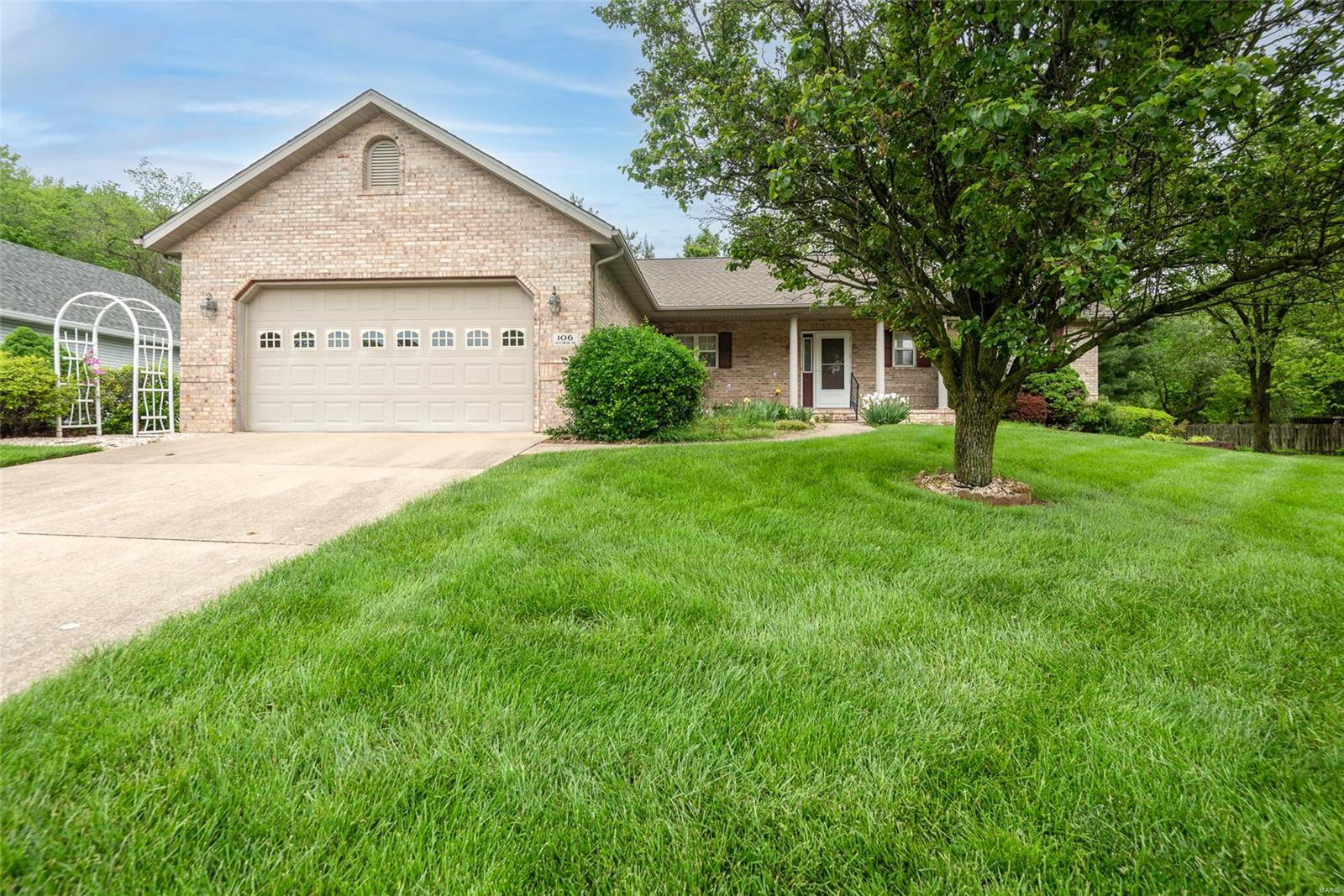 106 Crestmoor Street Property Photo