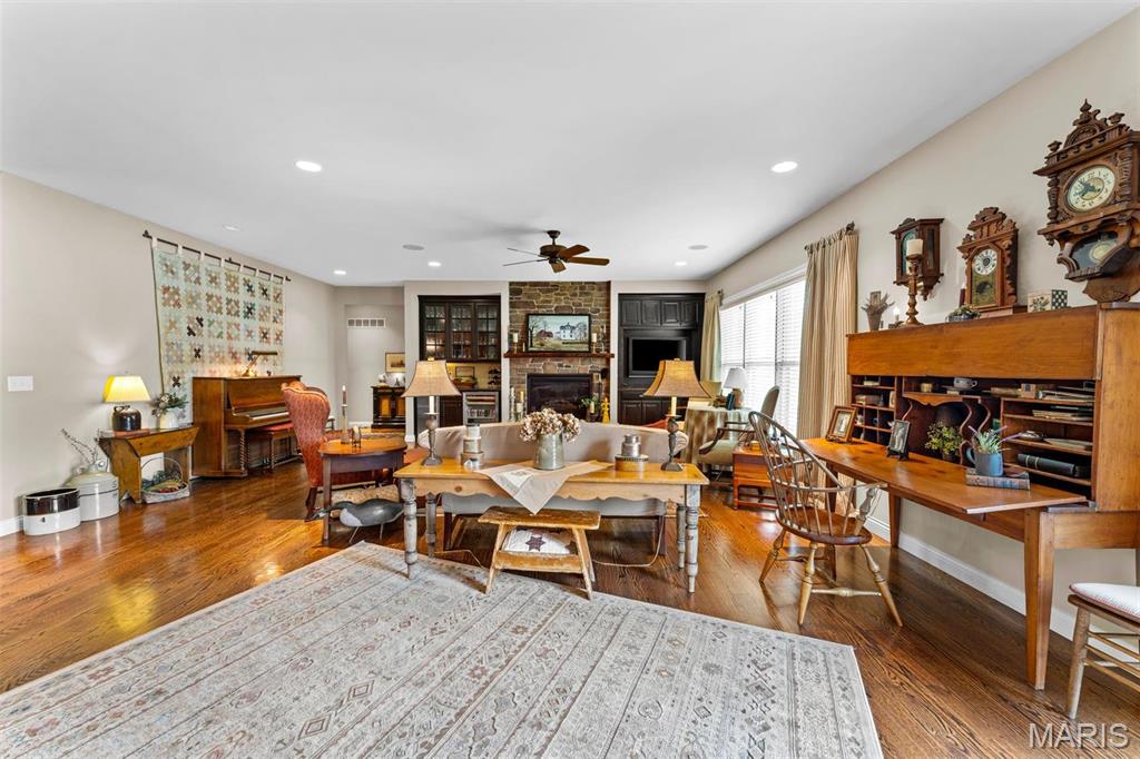 9906 Sappington Road Property Photo 7