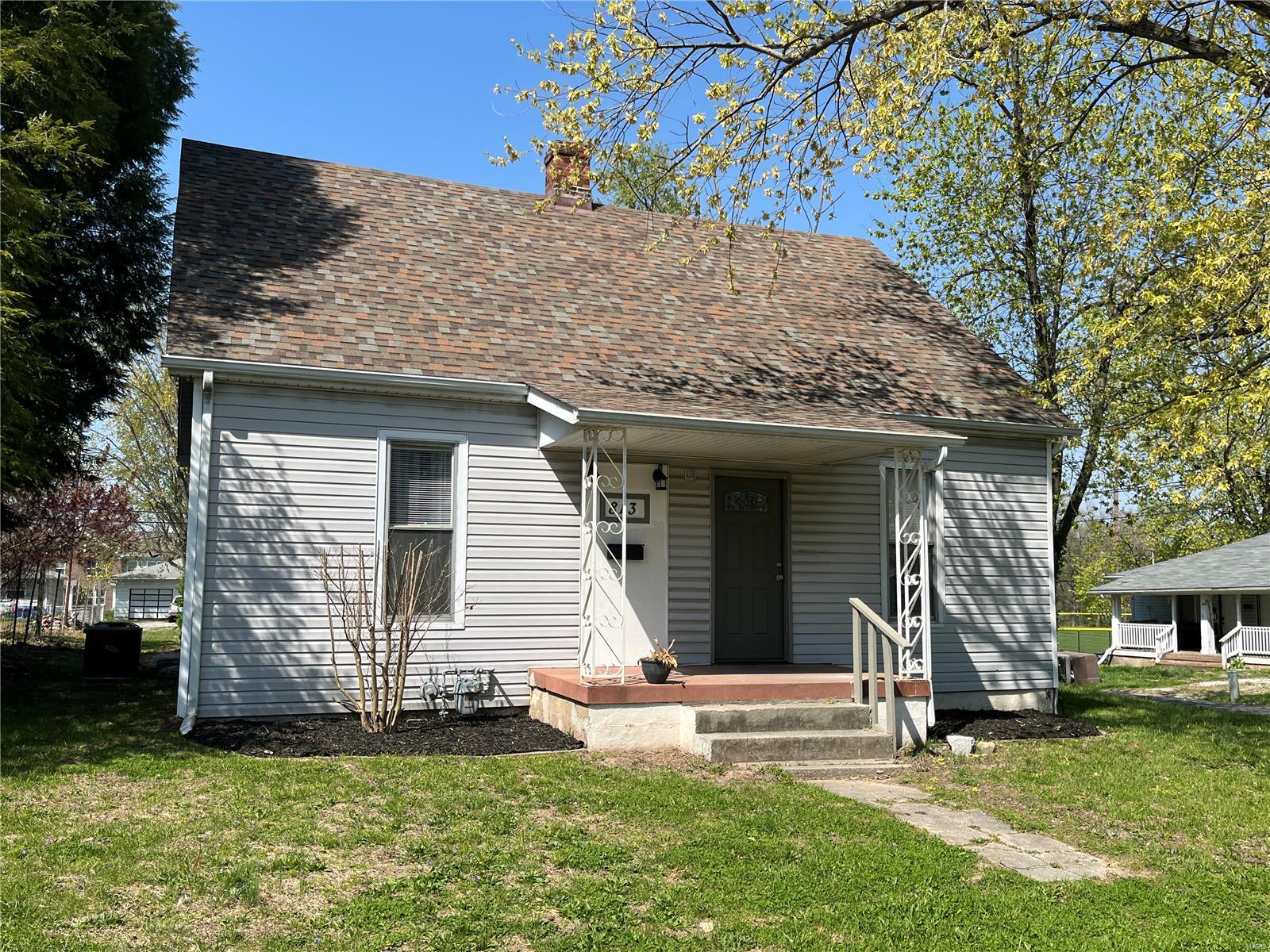 813 Illinois Avenue Property Photo