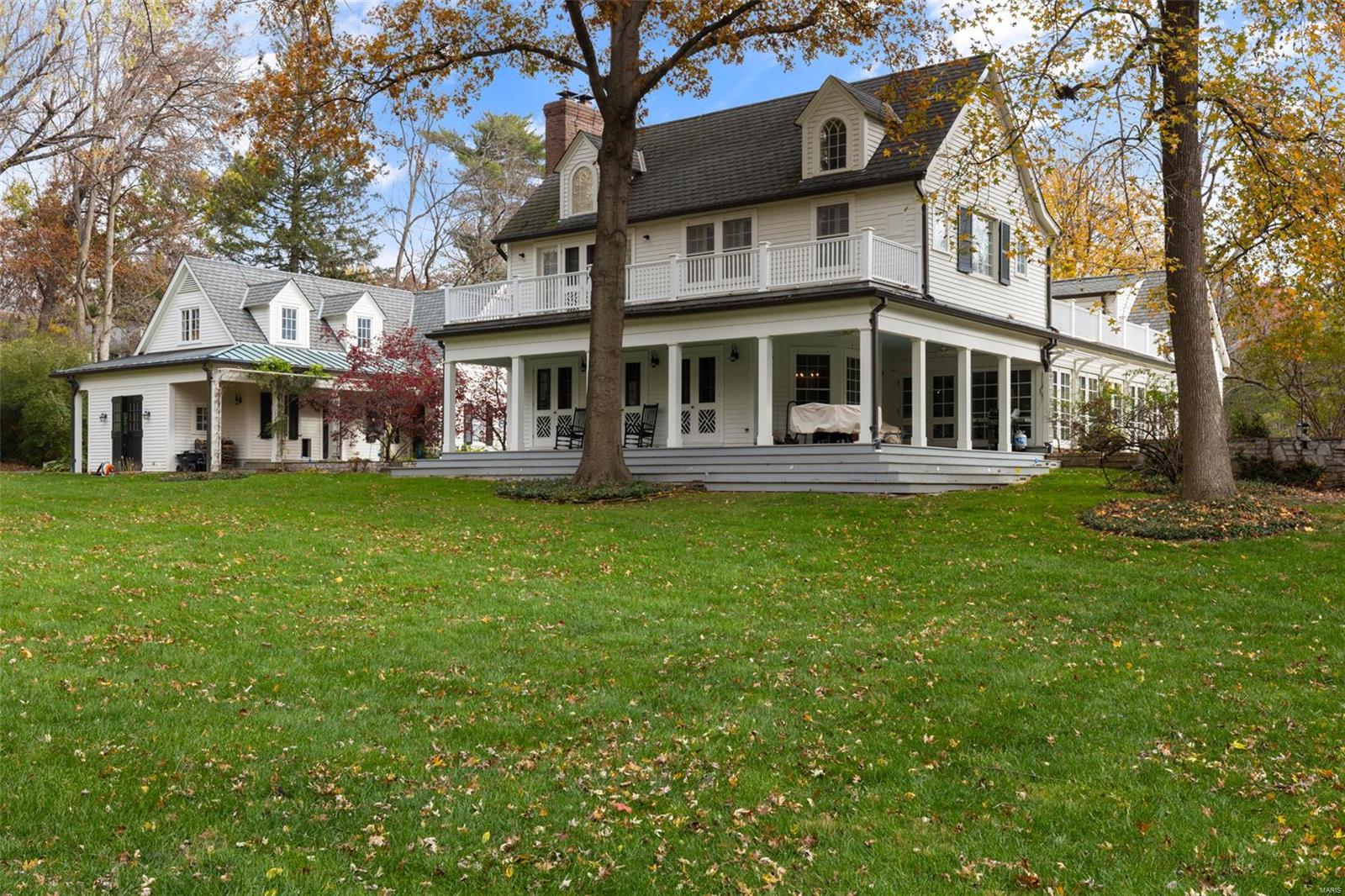 201 S Warson Road Property Photo 1