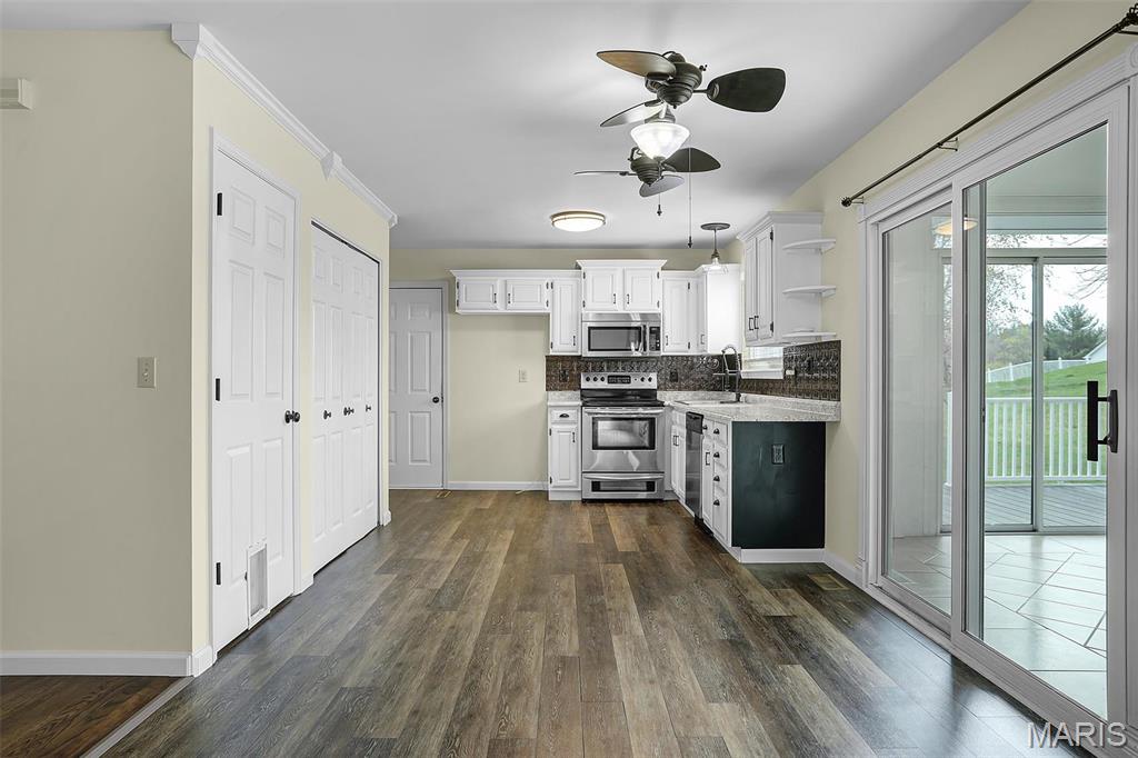 6 Weatherby Court Property Photo 15