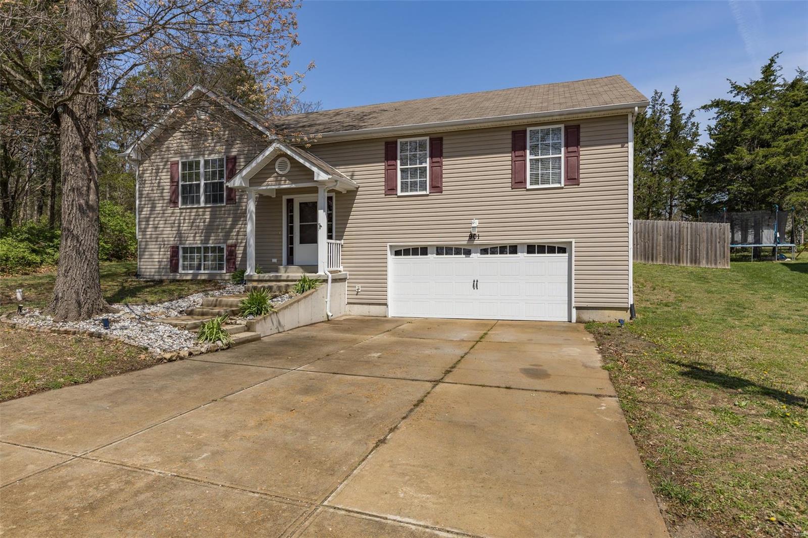901 Stone Gate Drive Property Photo