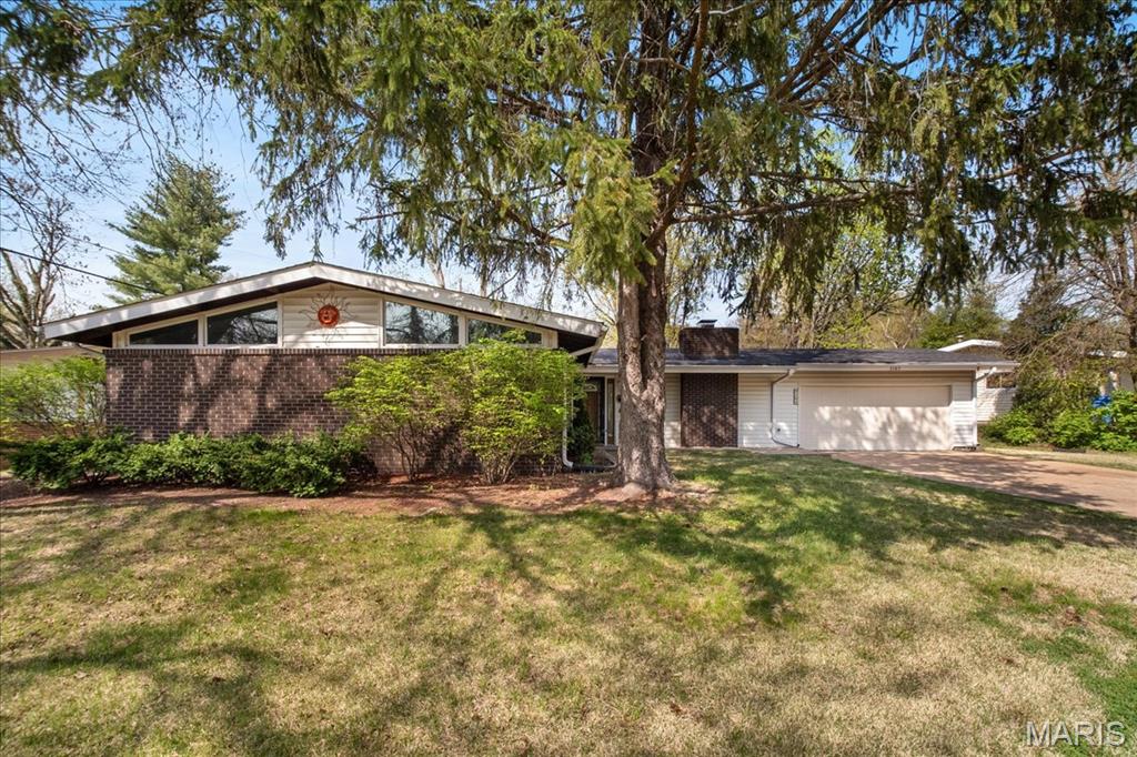 3105 Newgate Drive Property Photo 1