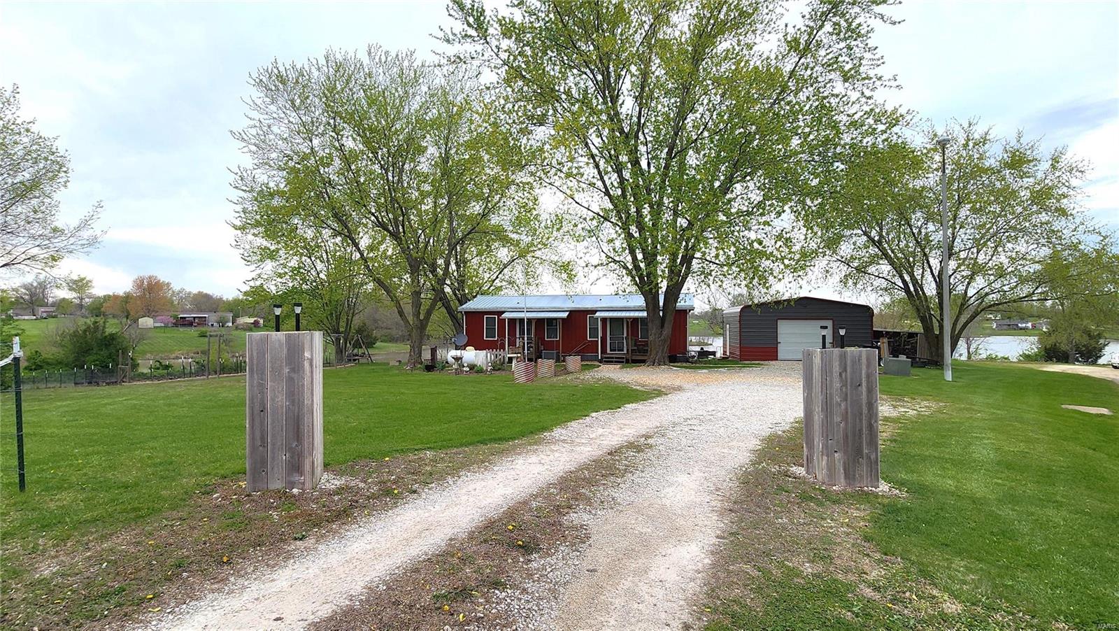 5672 Hawk Lake Drive Property Photo
