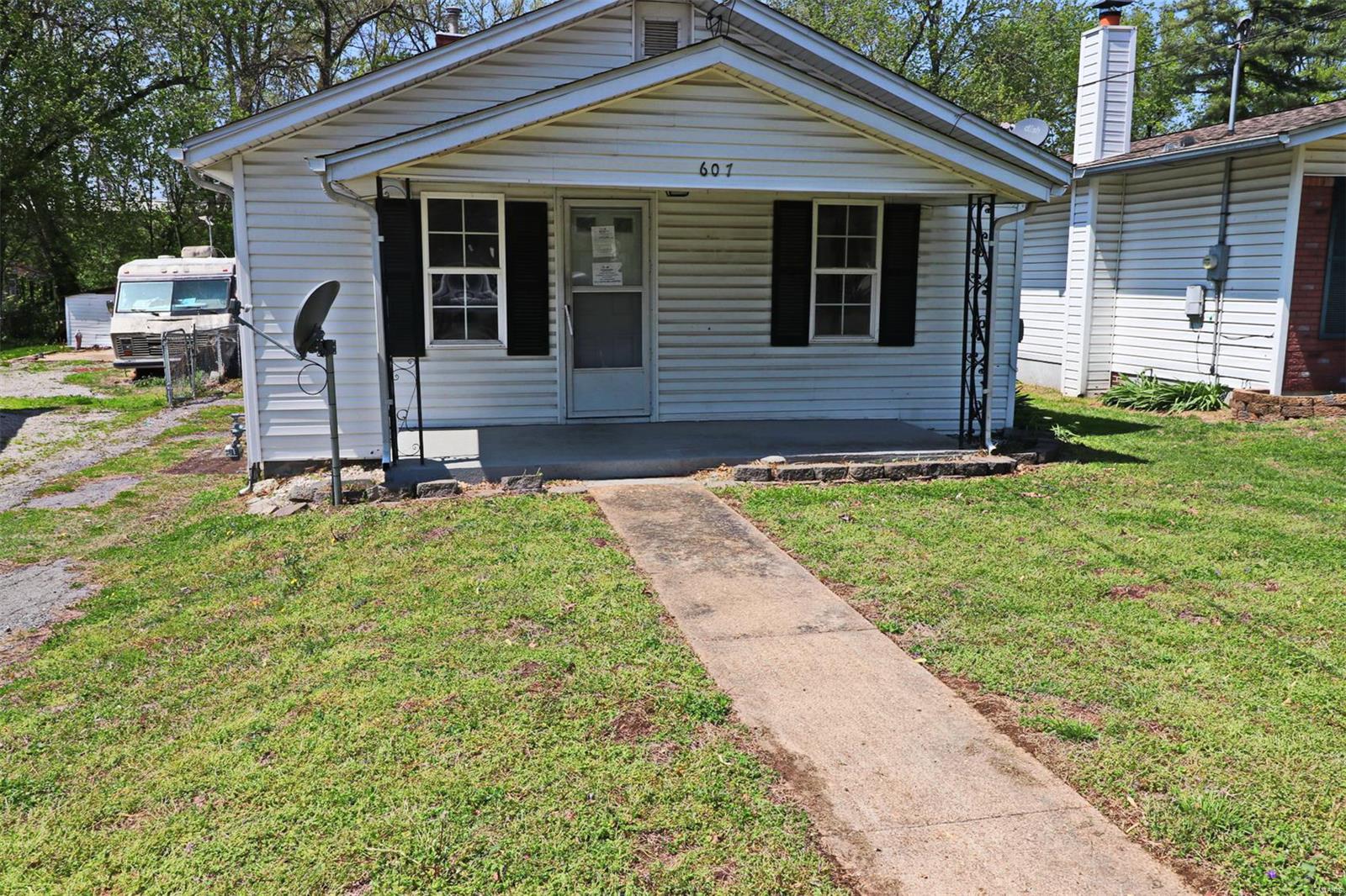 607 Valentine Property Photo