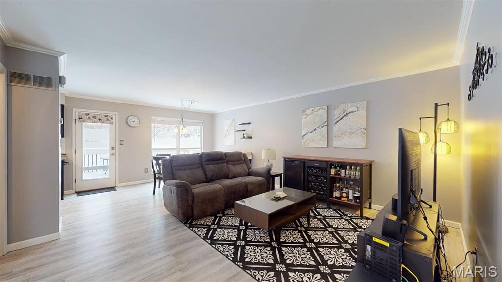 156 Cascade Terrace Drive Property Photo 3