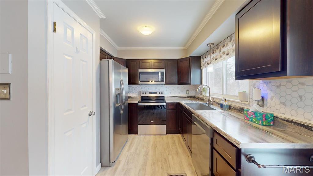 156 Cascade Terrace Drive Property Photo 10