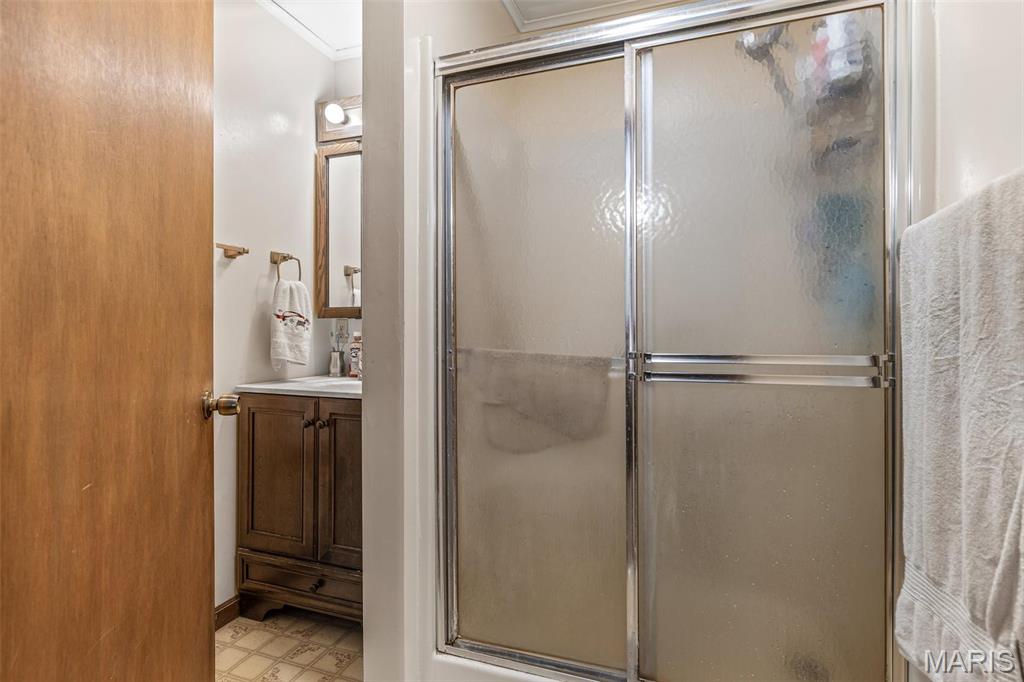 4918 Oakridge Drive Property Photo 21
