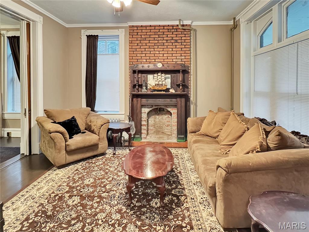 405 Cedar Street Property Photo 3