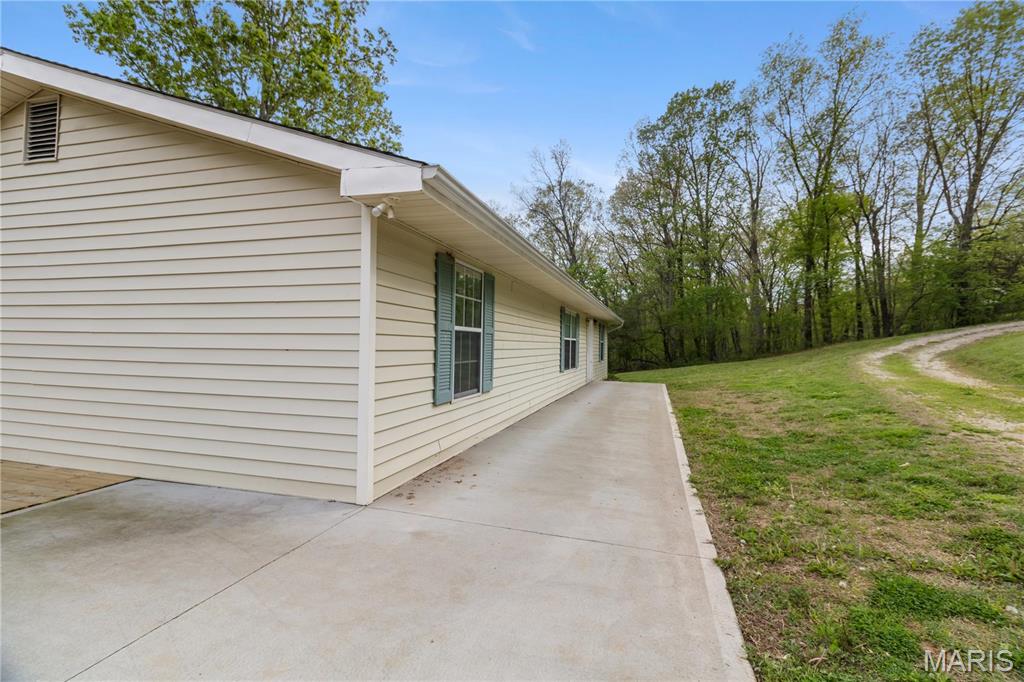 14276 State Route 21 Property Photo 5
