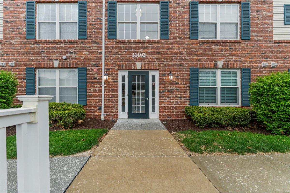 11103 Gravois Road 301 Property Photo 1