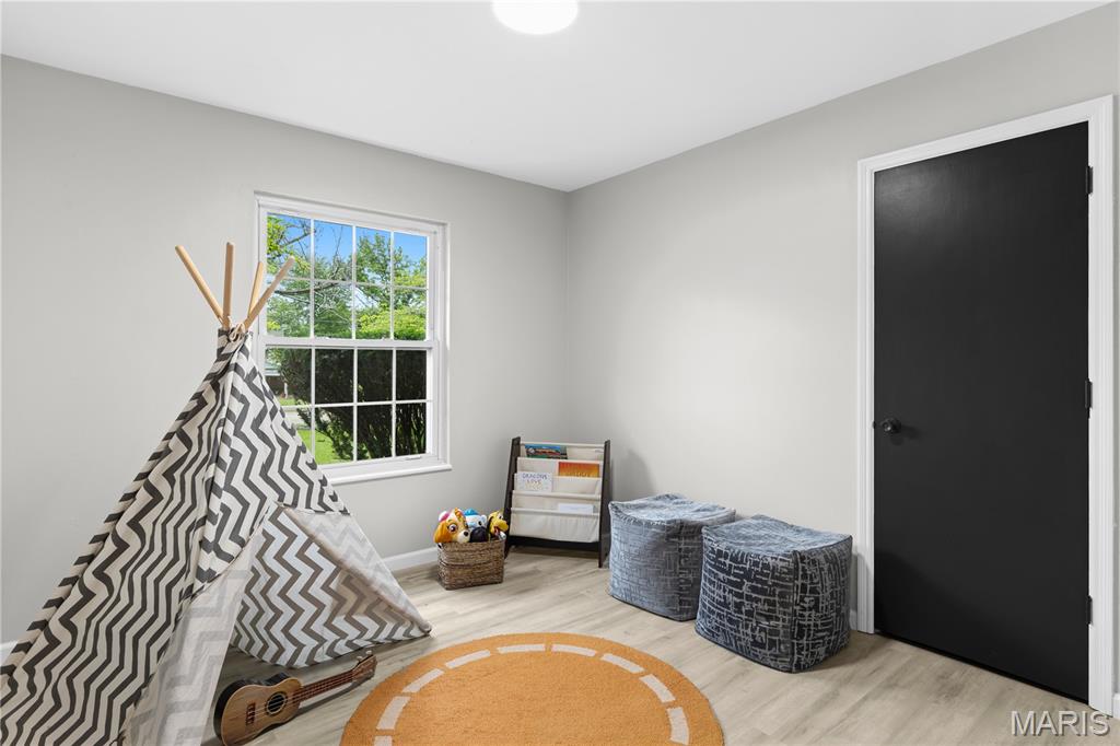 11735 Old Halls Ferry Road Property Photo 14