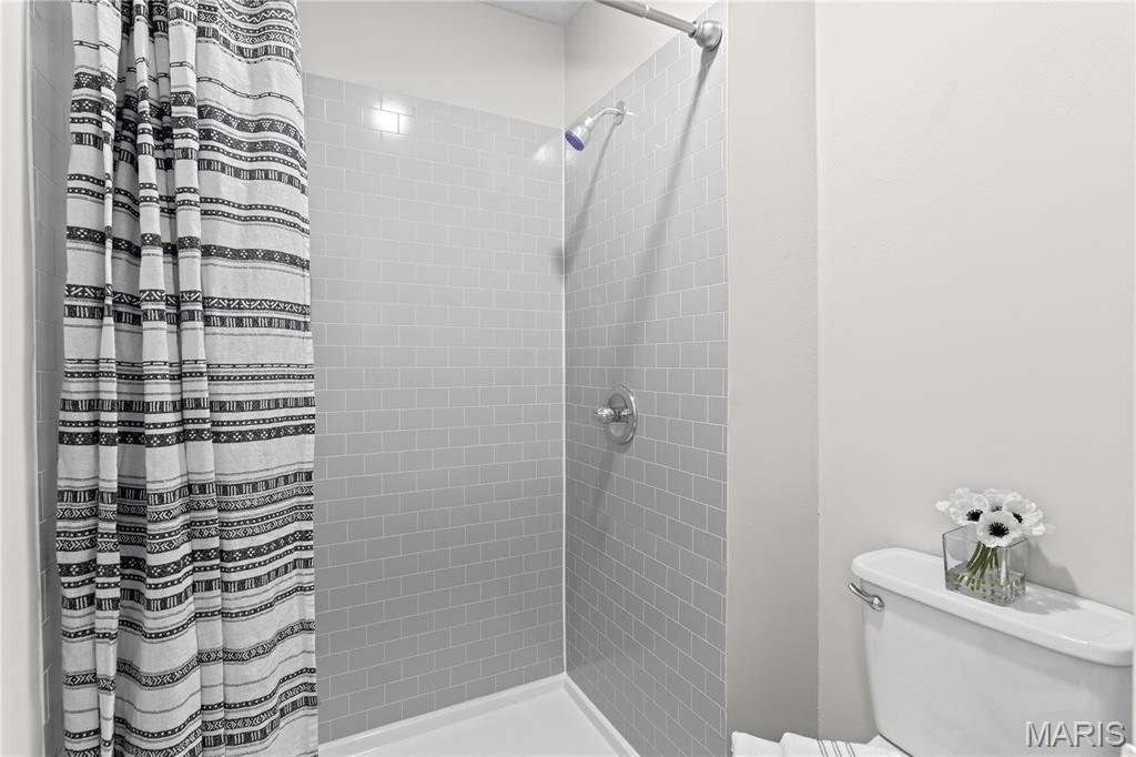 11735 Old Halls Ferry Road Property Photo 18
