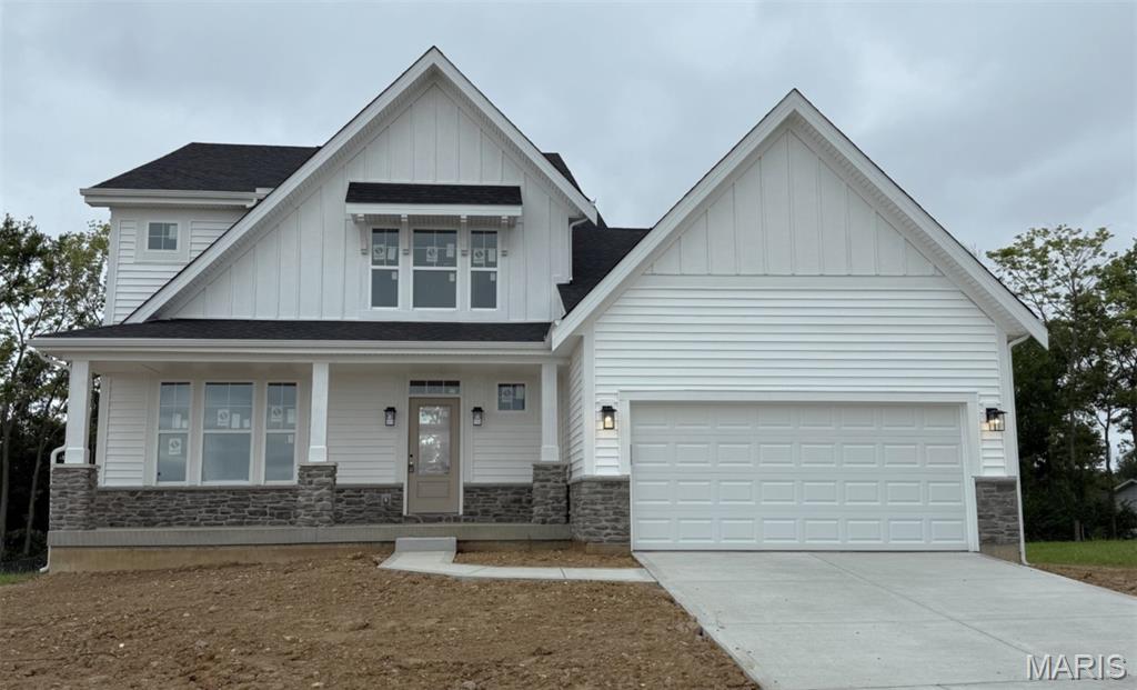 157 Cardow Drive Property Photo 1
