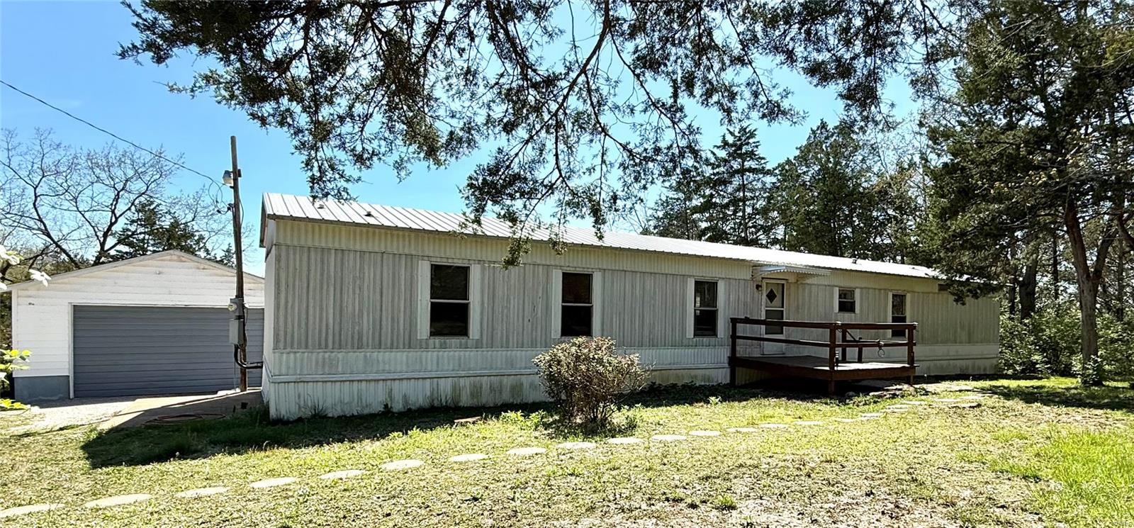 6249 Cedar Brook Drive Property Photo 1