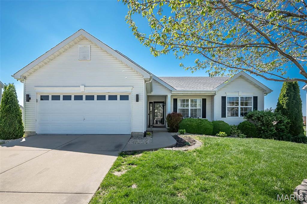 3637 Moorgate Court Property Photo 1