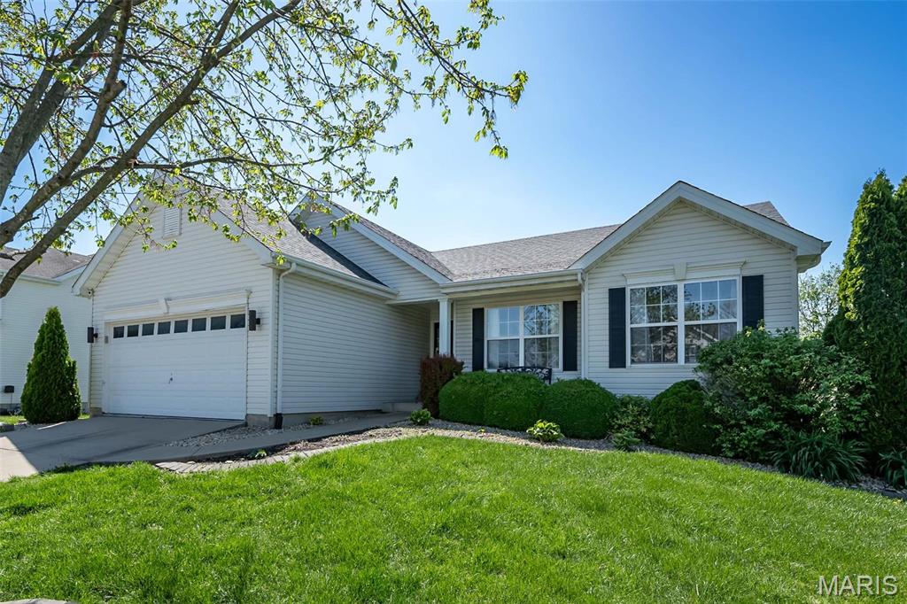 3637 Moorgate Court Property Photo 2