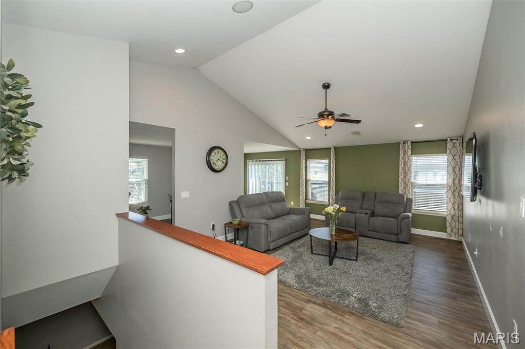 3637 Moorgate Court Property Photo 5