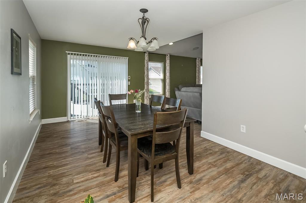 3637 Moorgate Court Property Photo 12