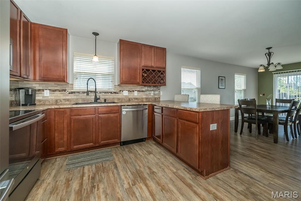 3637 Moorgate Court Property Photo 15