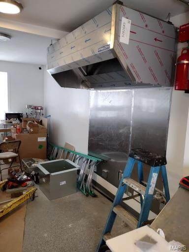 7950 N Broadway Property Photo 14