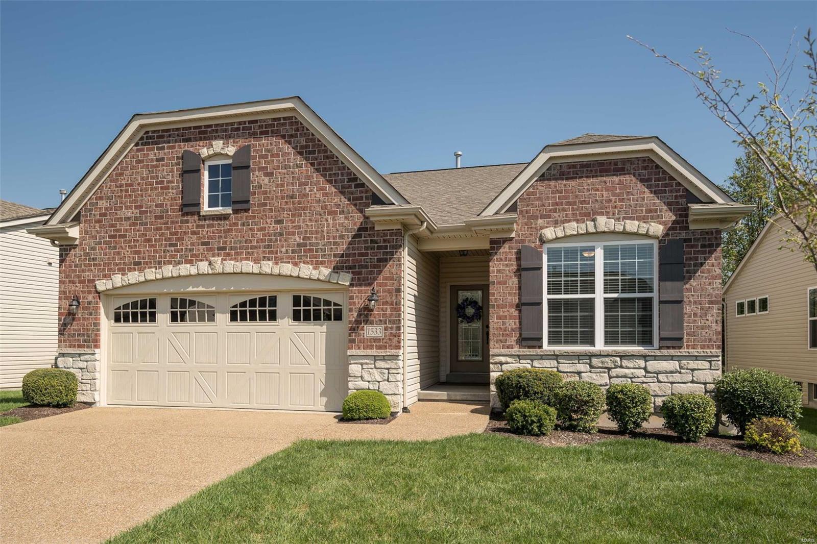 1533 Woodside Hills Drive Property Photo