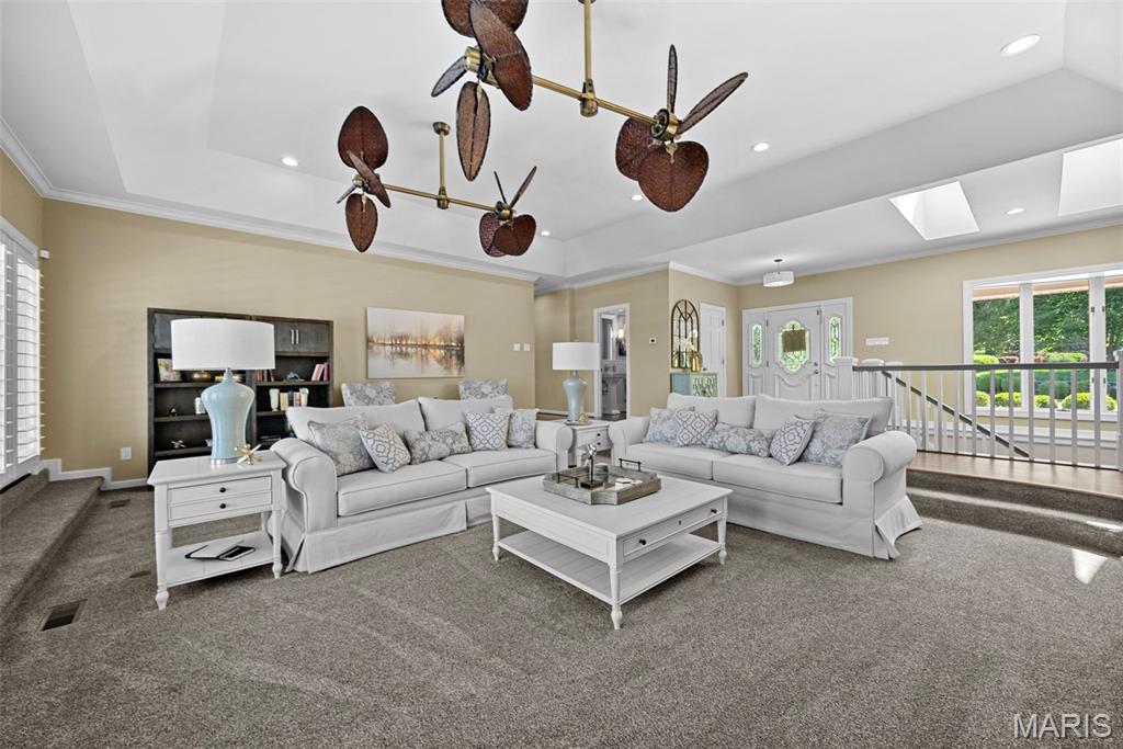 27 Lake Forest Circle Property Photo 12