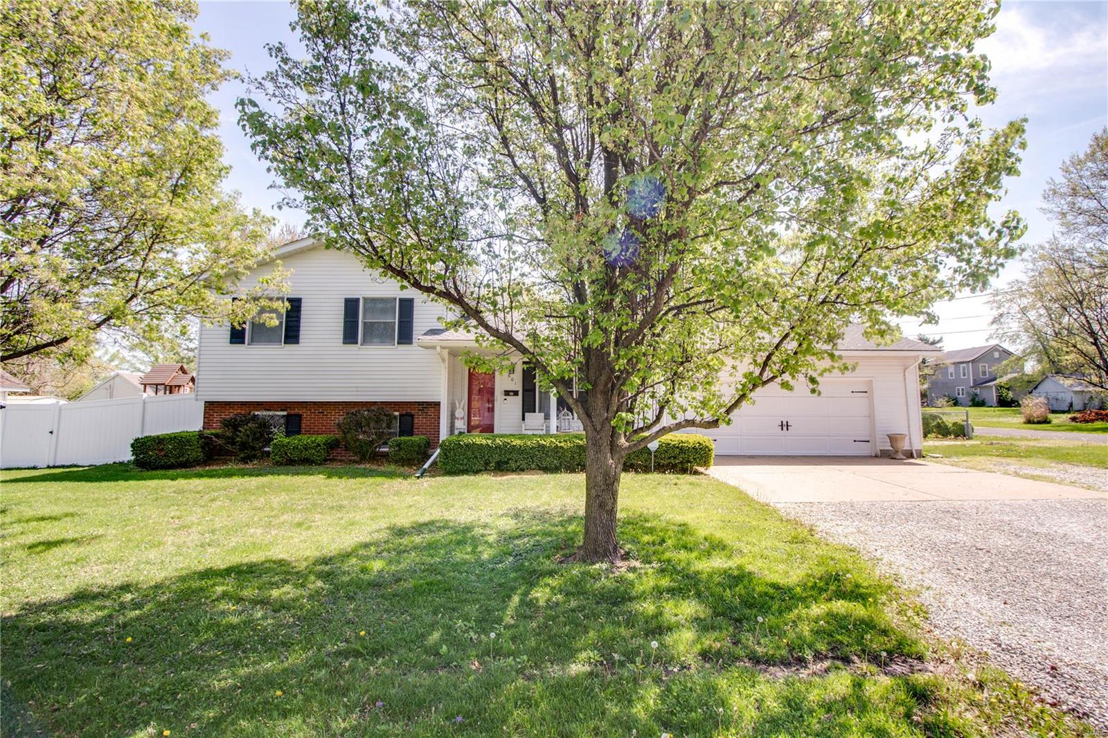801 High Street Property Photo