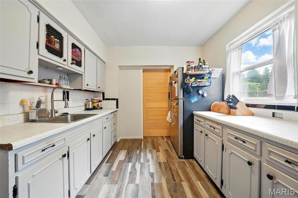 6211 Bixby Avenue Property Photo 9