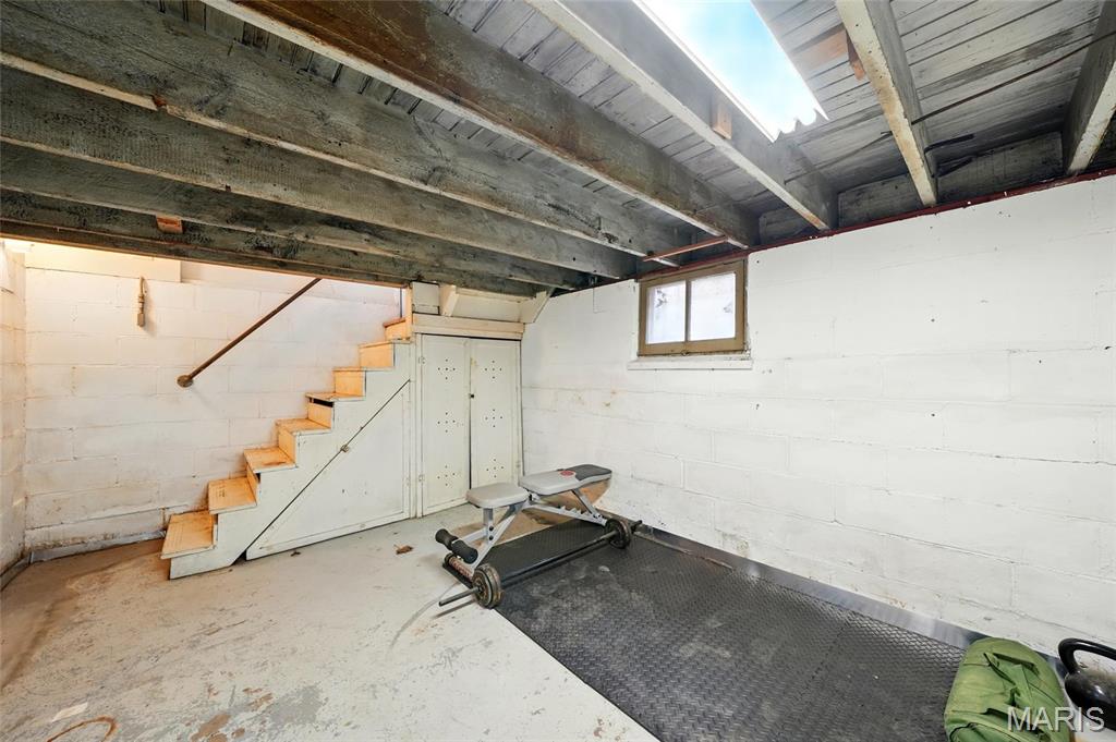 6211 Bixby Avenue Property Photo 17