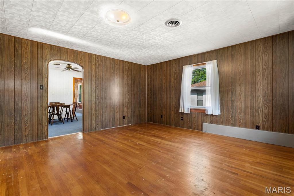 1441 Eberhart Avenue Property Photo 5