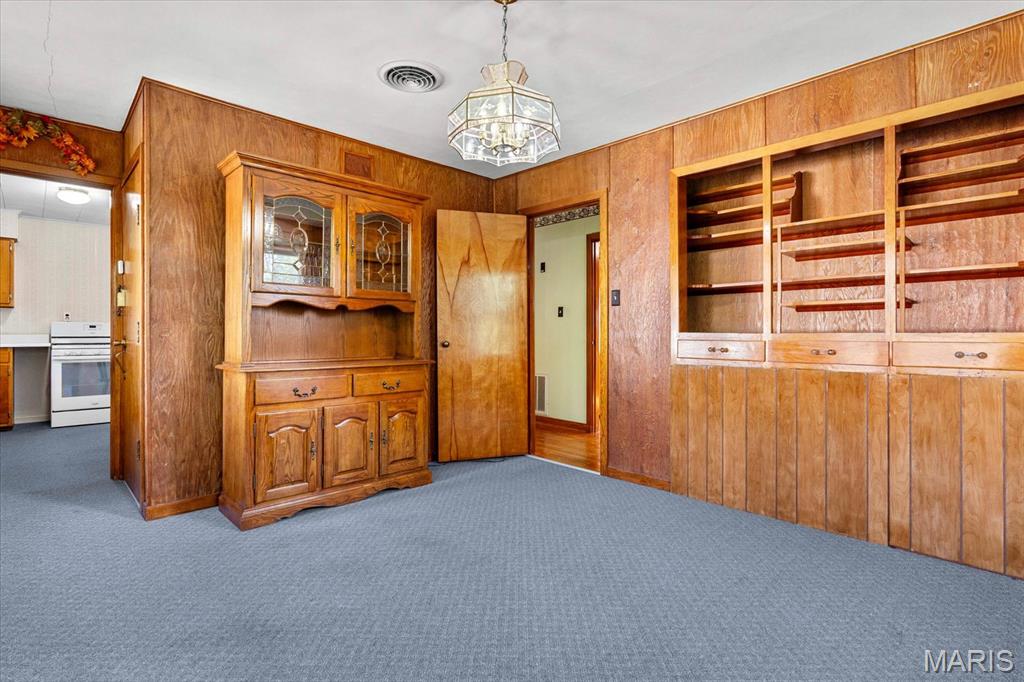 1441 Eberhart Avenue Property Photo 9