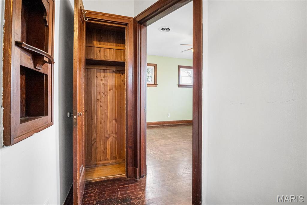8700 Gravois Road Property Photo 21