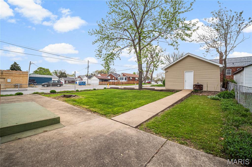 8700 Gravois Road Property Photo 34